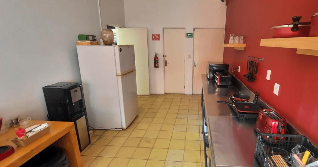 Habitaciones Privadas Con Bano Propio En Una Zona Segura Y Centrica De Guadalajara. מראה חיצוני תמונה
