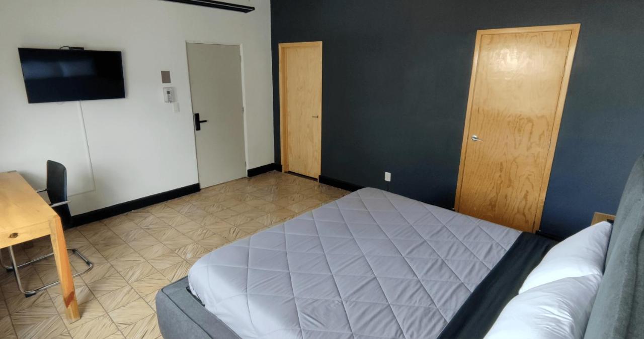 Habitaciones Privadas Con Bano Propio En Una Zona Segura Y Centrica De Guadalajara. מראה חיצוני תמונה